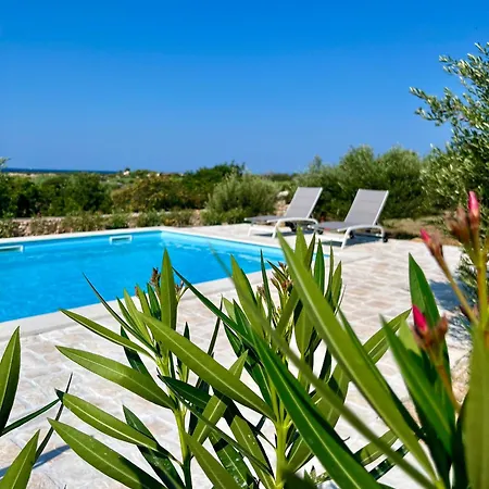 Maslina Villa