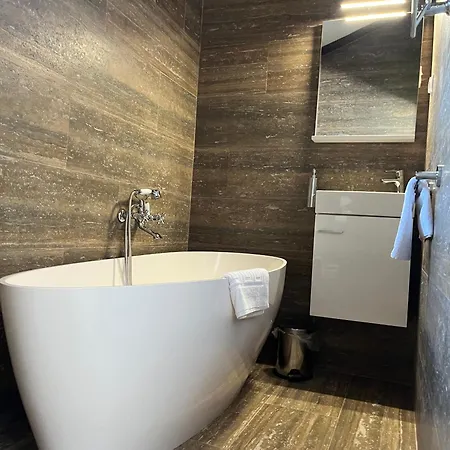 Vila Maslina Novalja